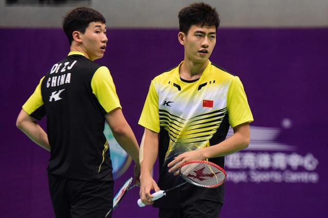 用他坚决的 用他坚决的