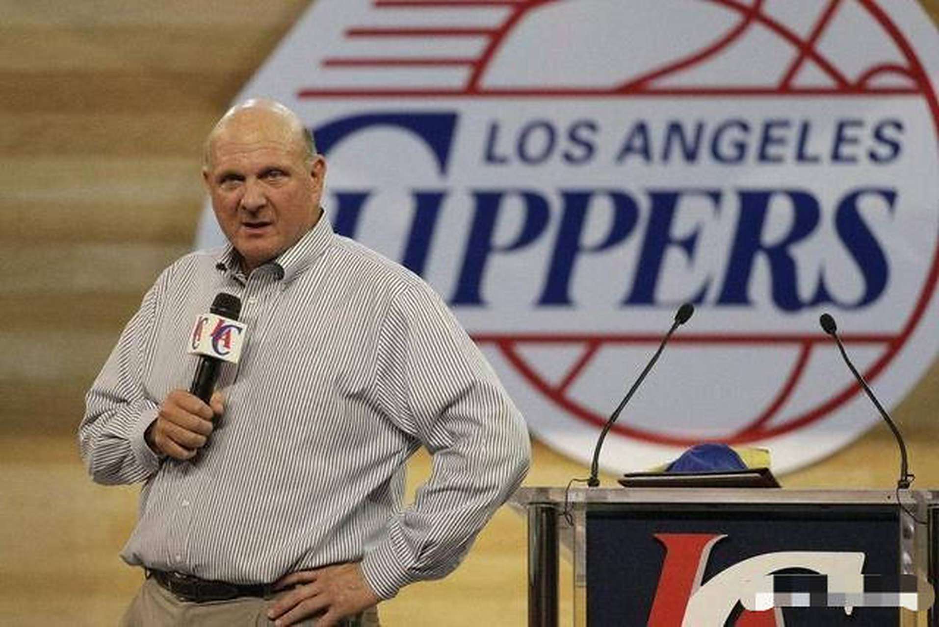 借由稳定的 借由稳定的