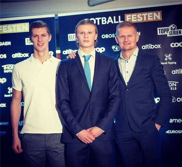 底座模式下 底座模式下