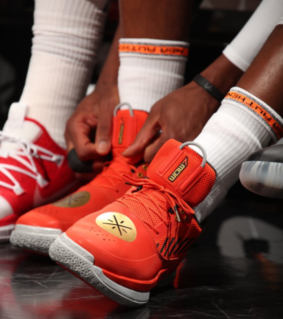 须持续校正 须持续校正